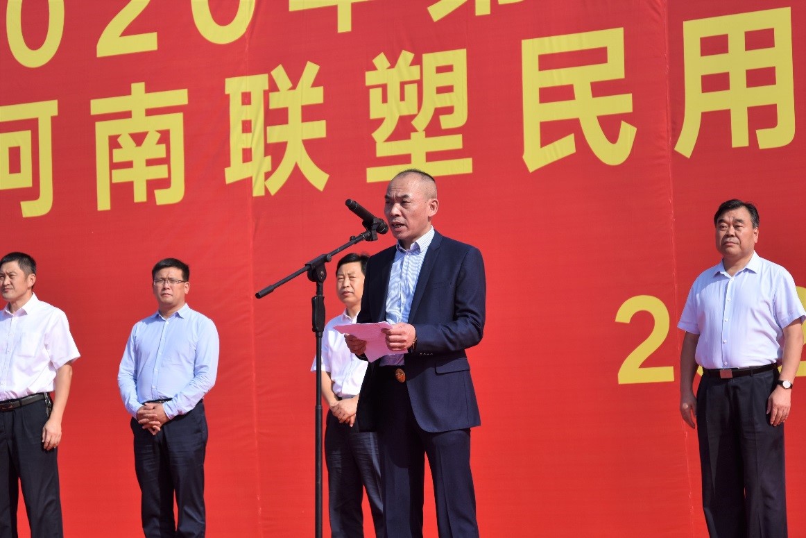 国产日韩精品欧美一区喷