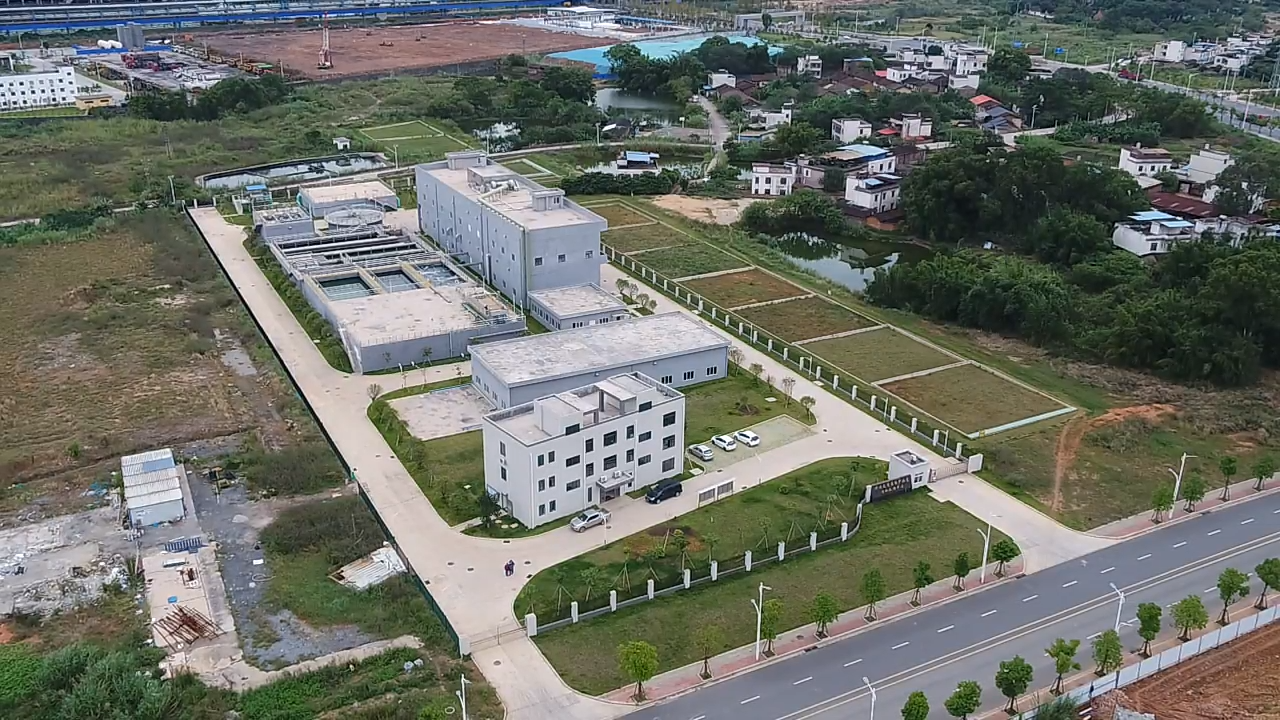 国产日韩精品欧美一区喷