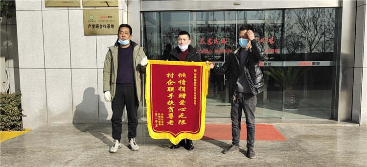 国产日韩精品欧美一区喷