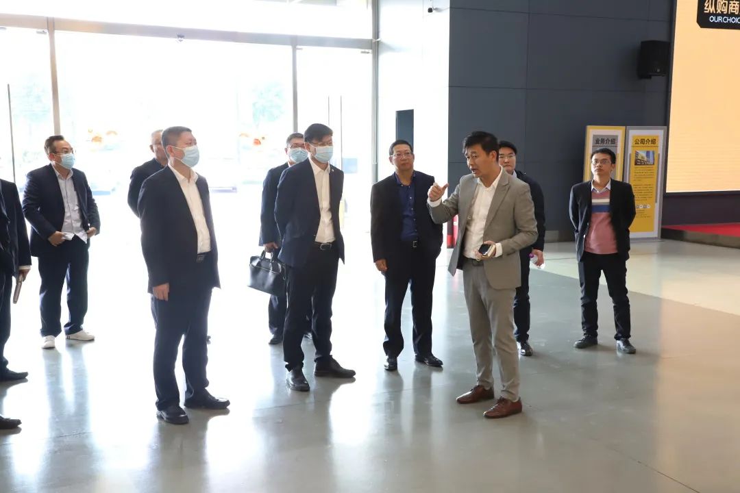 国产日韩精品欧美一区喷