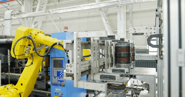 国产日韩精品欧美一区喷