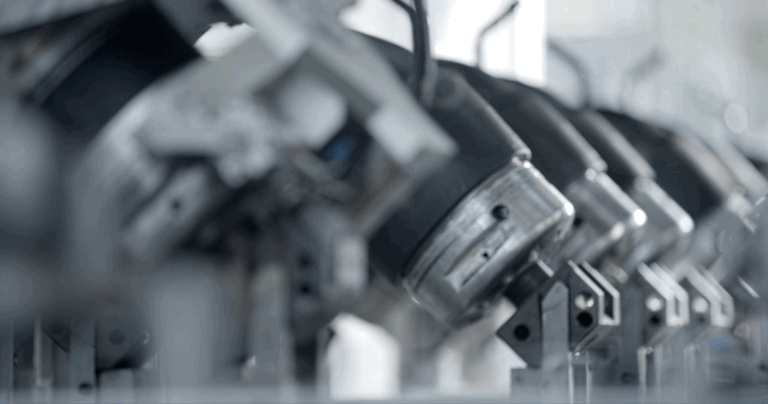 国产日韩精品欧美一区喷